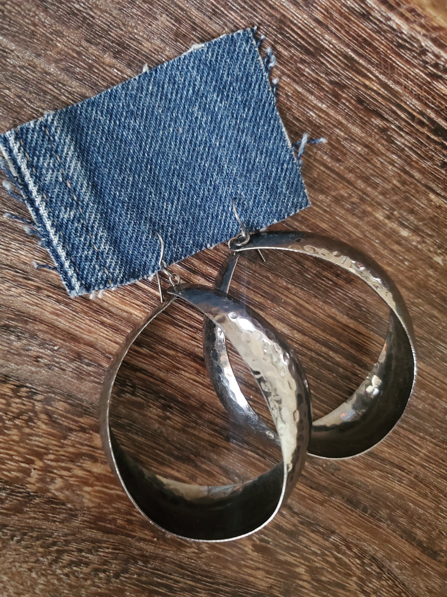 Vintage Hammered Graphite Hoops