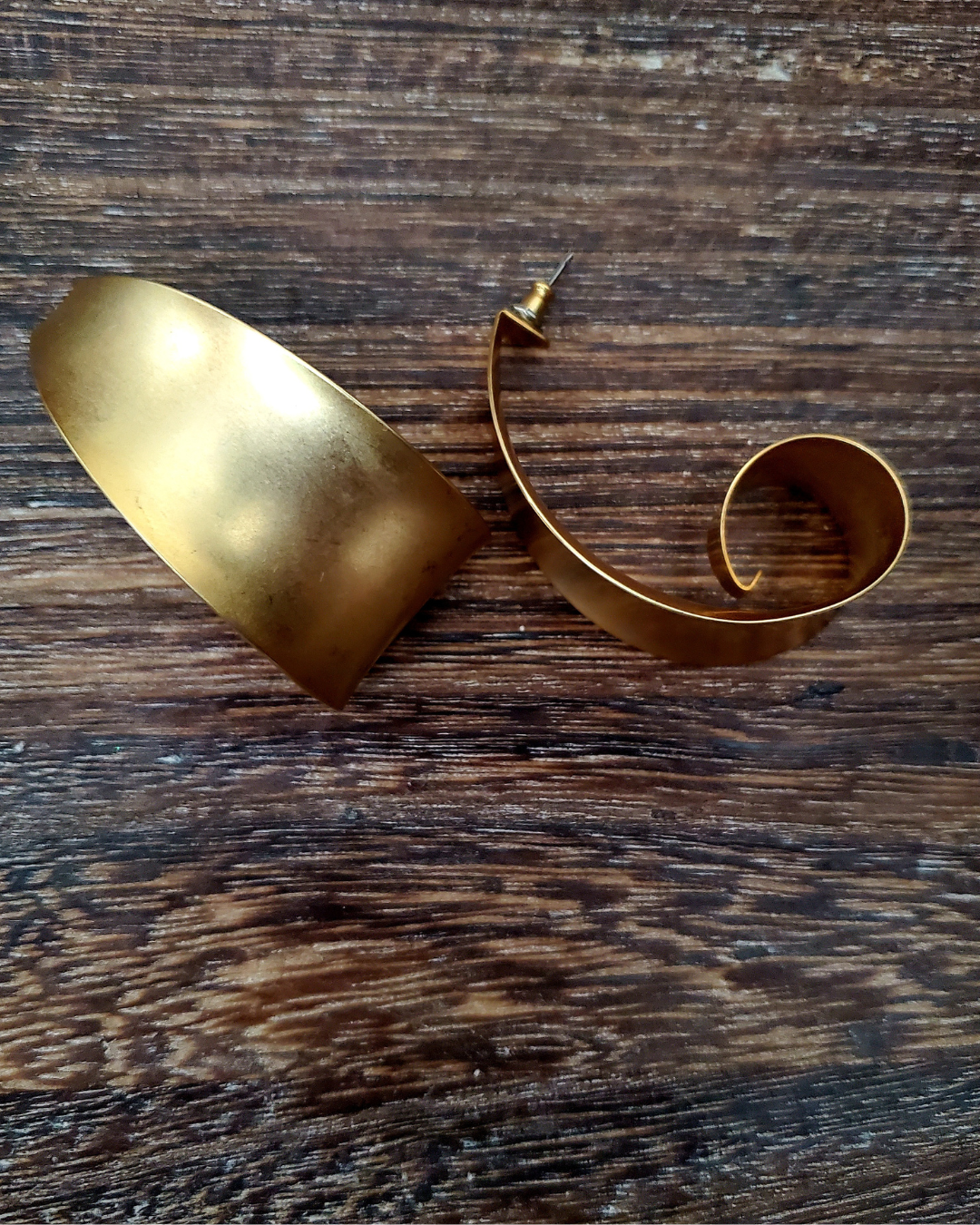 Vintage Brass Curve Earrings