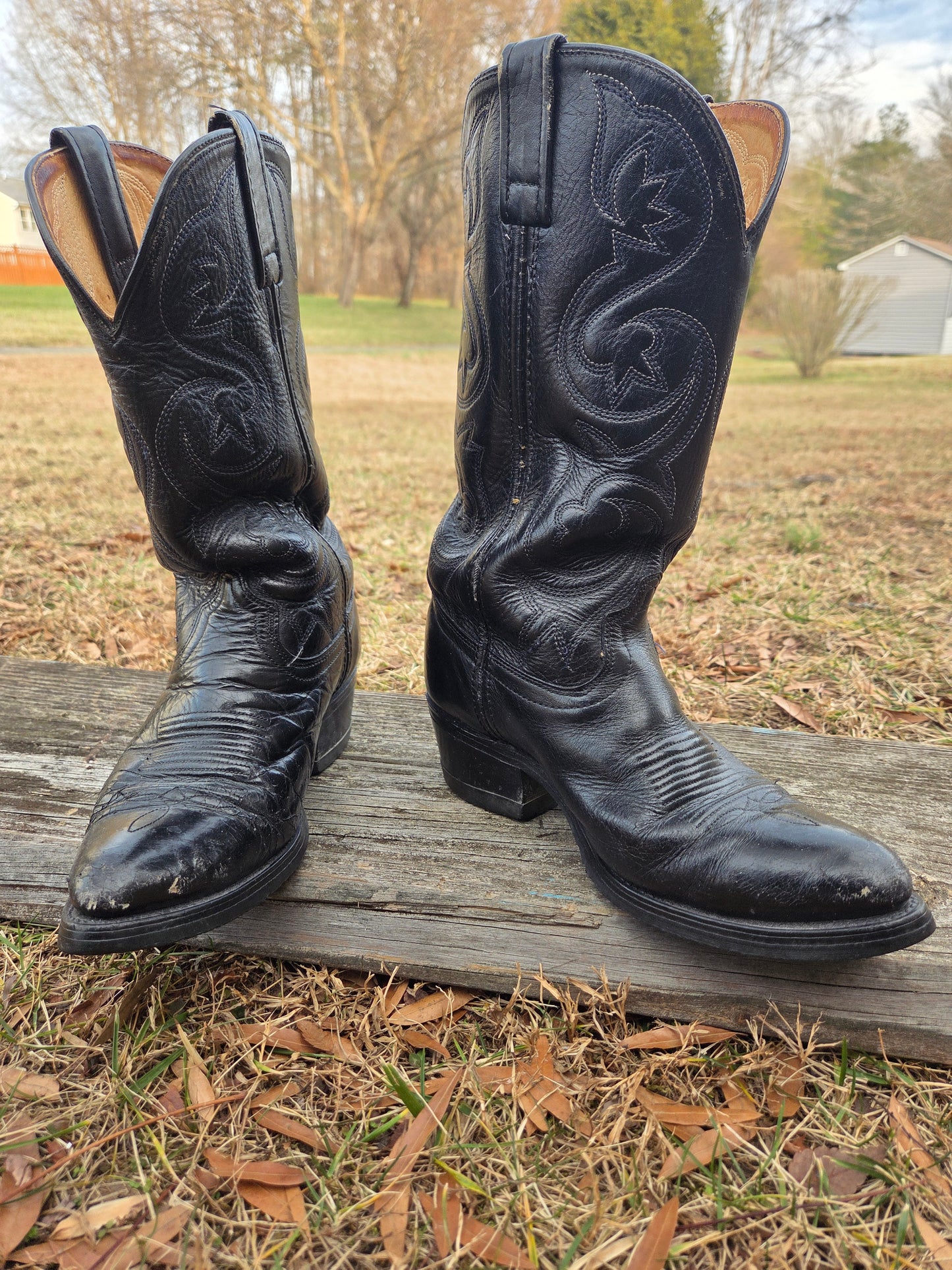 Black Cowboy Boots