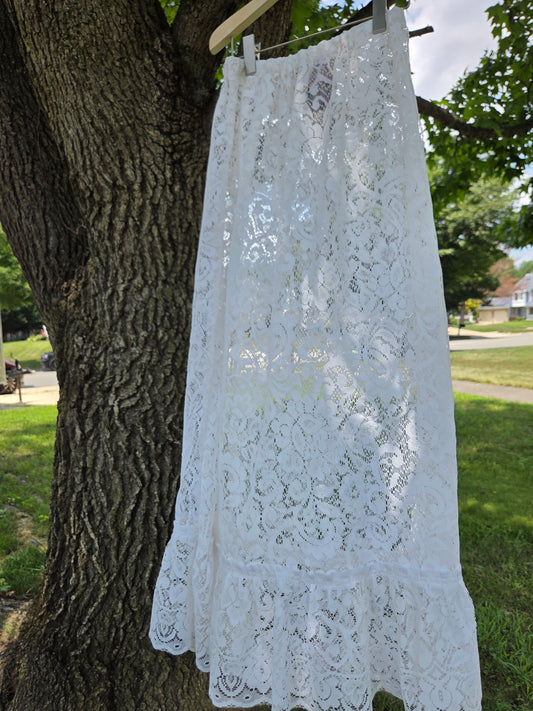 Beachy Lace Skirt