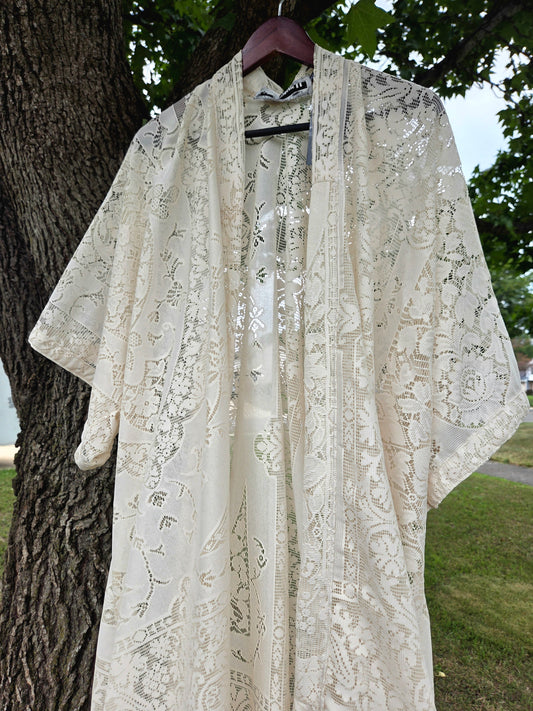 Pastures Kimono