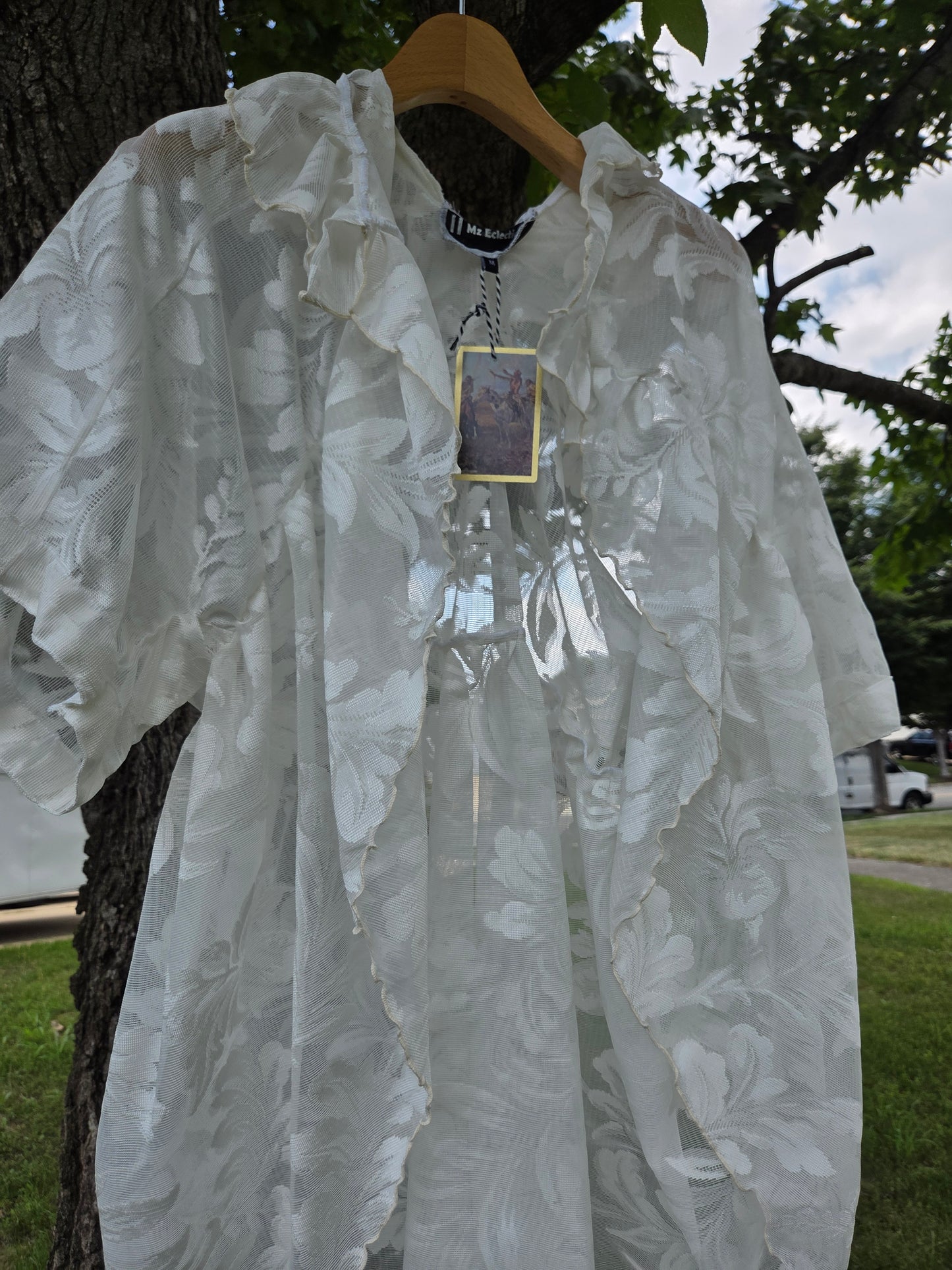 Elizabeth Lace Kimono